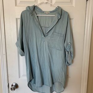 Cute lightweight light wash shirt